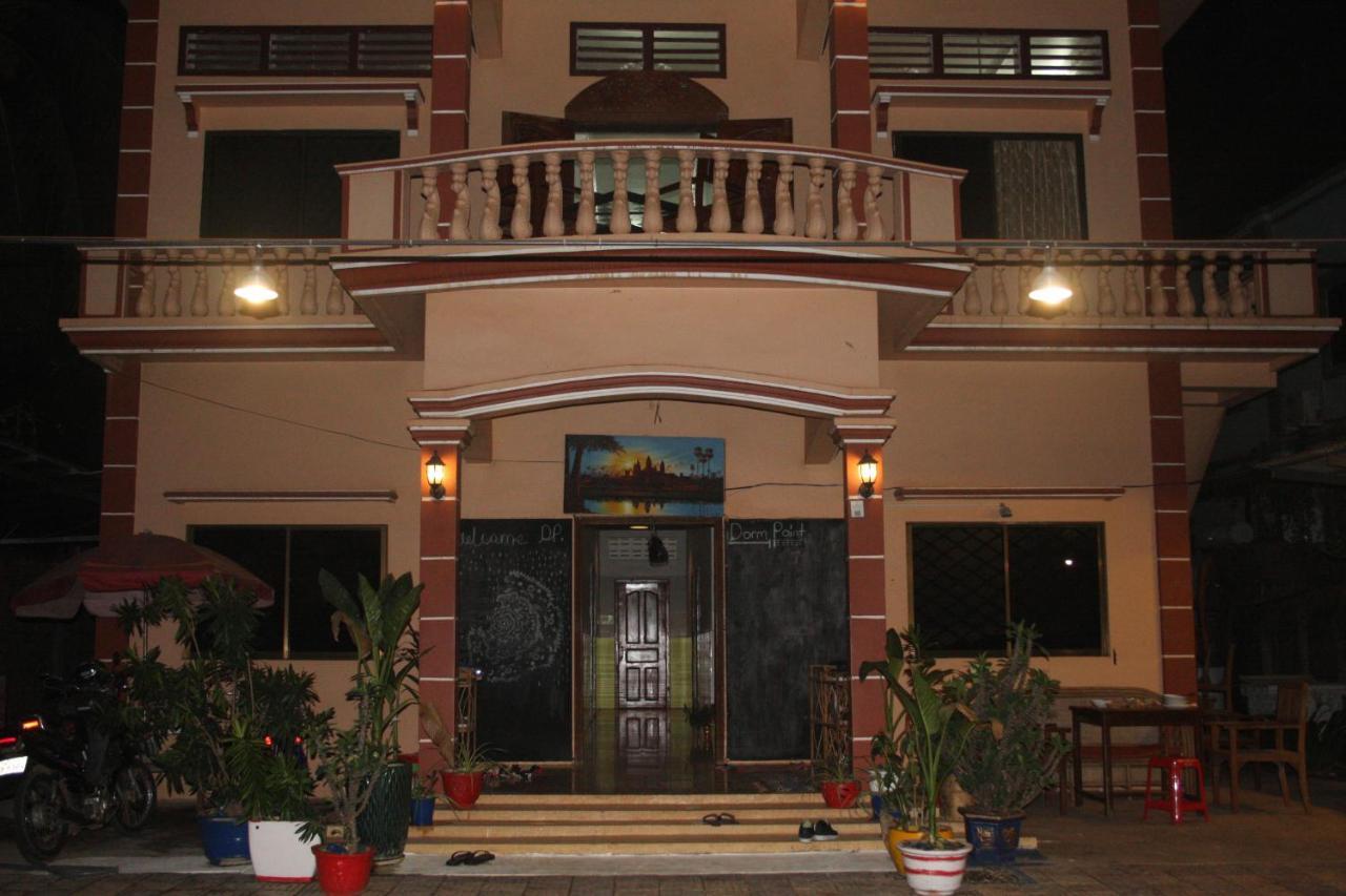 Dormpoint - Siem Reap (Adults Only) Hotel Exterior photo